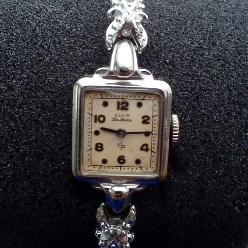 Elgin Vintage Watch - Picture 14 of 15